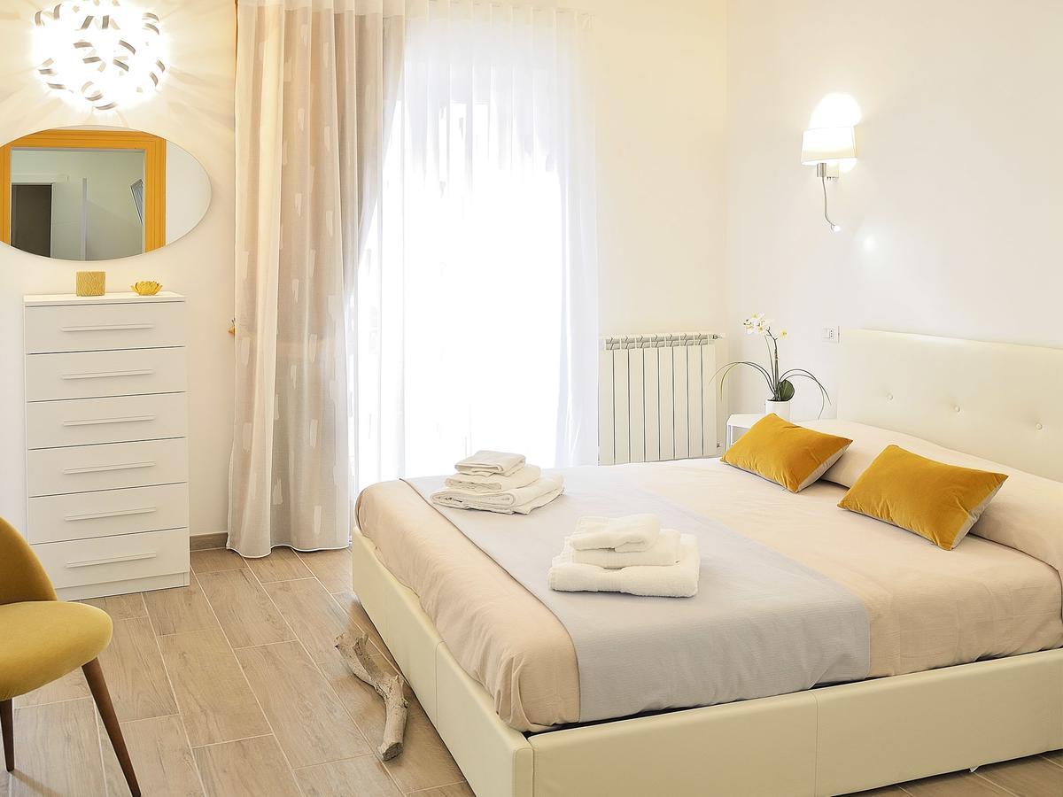 تارانتو Duca70 "Suite Home" المظهر الخارجي الصورة