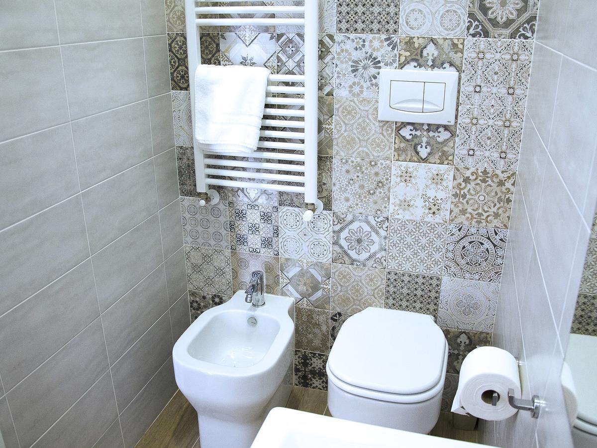 تارانتو Duca70 "Suite Home" المظهر الخارجي الصورة
